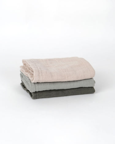 Cotton muslin face cloths 3 pack in Moss green, Sage, Oat natural – 4 layer gentle exfoliating wash cloth – skincare and baby bath – Babu - side